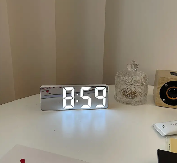 Reloj Despertador Minimalista